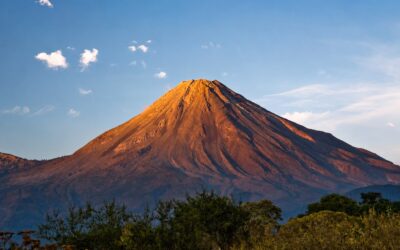 CONTINÚA VOLCÁN DE COLIMA CON ACTIVIDAD ESTABLE Y SIN CAMBIOS RELEVANTES