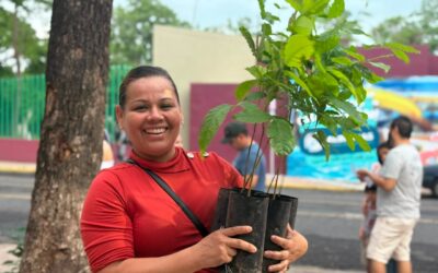 GOBIERNO DEL ESTADO DE COLIMA ENTREGA MÁS DE MIL ARBOLITOS EN JORNADAS DE ADOPCIÓN