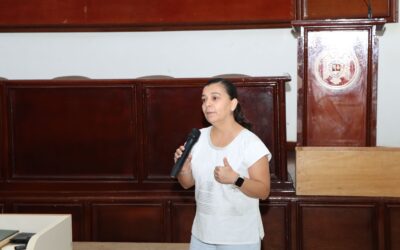 UDEC CAPACITA A PERSONAL DE TECOMÁN PARA PREVENIR Y ATENDER EL RIESGO SUICIDA