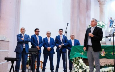 ENAMORA GRUPO CANTARES A COALCOMAN DE VÁZQUEZ PALLARES, EN MICHOACÁN 