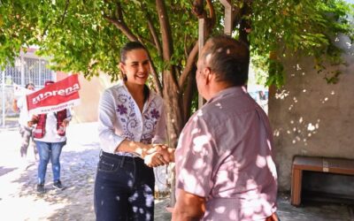 ROSI BAYARDO MANTIENE CERCANÍA CON HOGARES COLIMENSES EN SU DEFENSA POR LA TRANSFORMACIÓN