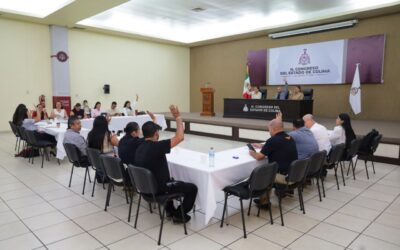 CONGRESO DE COLIMA INCORPORA CARRERAS DE LA UIC A LA LEY DE PROFESIONES DEL ESTADO