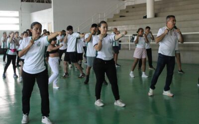 UN CENTENAR DE PERSONAS TOMARON LA CLASE GRATUITA DE BOX EN COLIMA: INCODE