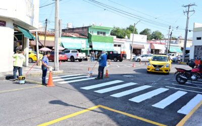 AYUNTAMIENTO DE COLIMA REFUERZA SEÑALIZACIÓN EN EL ANDADOR CONSTITUCIÓN