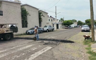 TRABAJAMOS PARA QUE NUESTRAS CALLES ESTÉN EN MEJORES CONDICIONES Y SEAN MÁS SEGURAS PARA TODAS Y TODOS: R