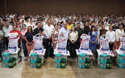 CON CASI 4 MDP. EDUCACIÓN COLIMA APOYA A 815 ESCUELAS DE NIVEL BÁSICO CON EQUIPO, KITS DE LIMPIEZA Y PAPELERÍA