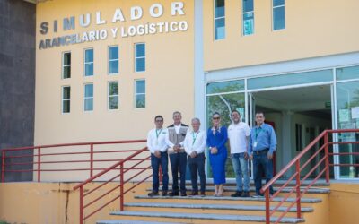 VISITA DIRECTOR DE ASIPONA A  LA UNIVERSIDAD TECNOLÓGICA DE MANZANILLO