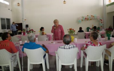 DIF ESTATAL COLIMA CELEBRA A PERSONAS ADULTAS MAYORES DEL CAS, EN SU DÍA SOCIAL