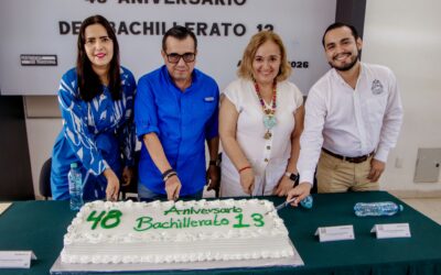 BACHILLERATO 13 CUMPLE 48 AÑOS DE FORMAR ESTUDIANTES EN CUAUHTÉMOC Y LA REGIÓN