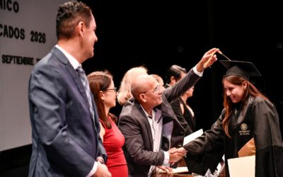 EGRESAN DE TRABAJO SOCIAL Y GERONTOLOGÍA PROFESIONALES PARA ATENDER RETOS DE LA COMUNIDAD