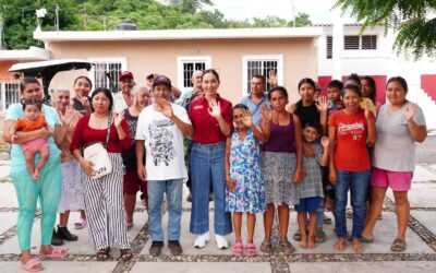 ANDREA NARANJO MANTIENE DIÁLOGO DIRECTO CON COMUNIDADES EN MANZANILLO