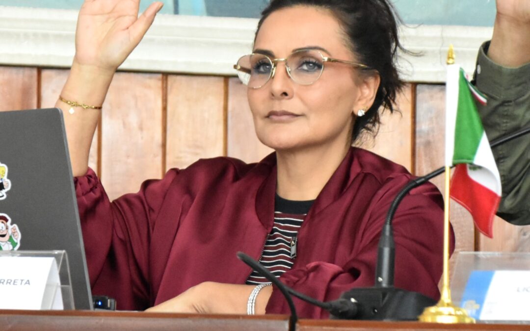 AZUCENA LÓPEZ LEGORRETA ADVIERTE SOBRE CRISIS DE LIQUIDEZ EN EL AYUNTAMIENTO DE COLIMA