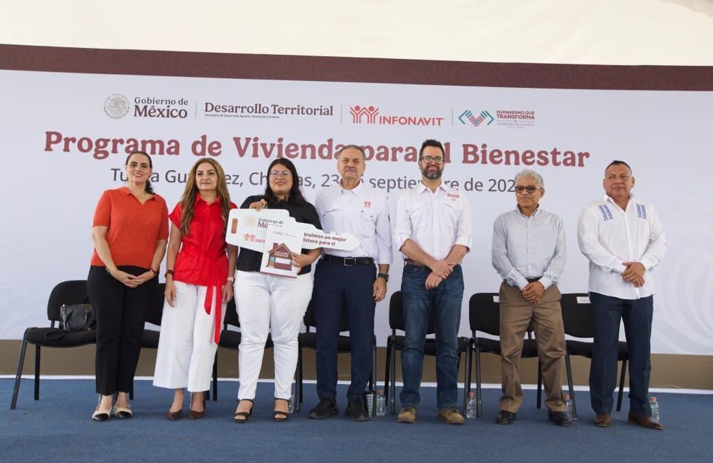 INFONAVIT ENTREGA VIVIENDAS DEL  BIENESTAR A DERECHOHABIENTES DE CHIAPAS