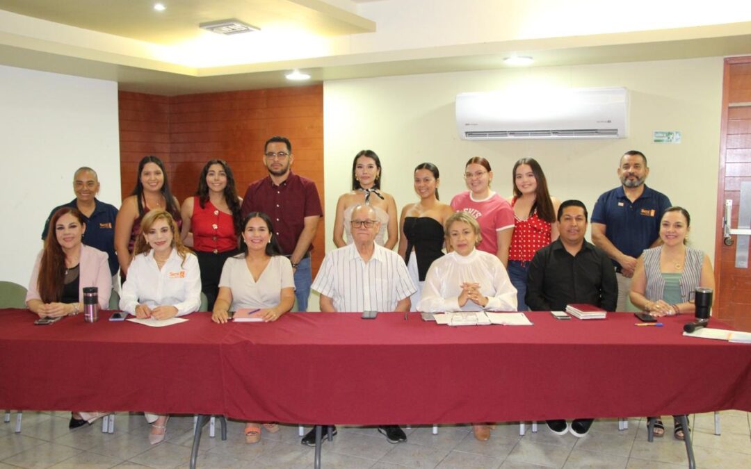 EDUCACIÓN COLIMA ENTREGÓ 10 PLAZAS DE EDUCACIÓN ESPECIAL; 7 DE ELLAS DE NUEVA CREACIÓN