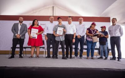 INFONAVIT ENTREGA ESCRITURAS A PROPIETARIOS DE VIVIENDAS DEL BIENESTAR EN NUEVO LEÓN