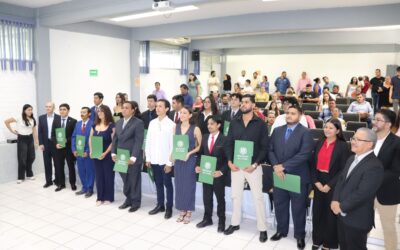 SE TITULAN 17 EGRESADOS DE INGENIERÍA DE LA UDEC MEDIANTE DIPLOMADO EN AUTOMATIZACIÓN INDUSTRIAL