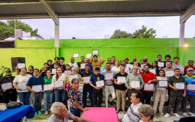 SOFÍA PERALTA ENTREGA RECONOCIMIENTOS AL MÉRITO DEPORTIVO EN VILLA DE ÁLVAREZ Y ANUNCIA UNA SEGUNDA EDICIÓN