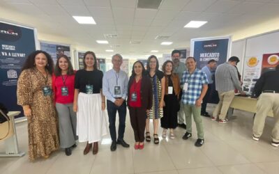 COMPARTE UNIVERSO 94.9 EXPERIENCIA DEL SISMO DE 2003 EN ENCUENTRO NACIONAL DE RADIOS UNIVERSITARIAS