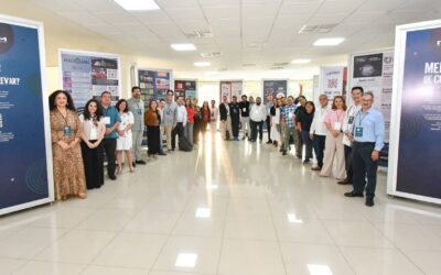 COMPARTE UNIVERSO 94.9 EXPERIENCIA DEL SISMO DE 2003 EN ENCUENTRO NACIONAL DE RADIOS UNIVERSITARIAS