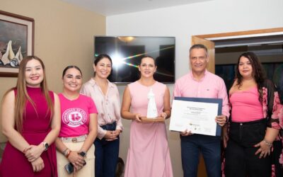 RECONOCE REGIÓN CENTRO-OCCIDENTE DE LA ANUIES A BLANCA LILIANA DÍAZ VÁZQUEZ POR SU TRABAJO EN VINCULACIÓN SOCIAL
