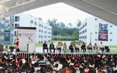 INFONAVIT ENTREGA 900 VIVIENDAS DEL BIENESTAR A DERECHOHABIENTES DE VERACRUZ