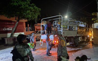 DIF Manzanillo brinda atención a familias en refugios temporales por el huracán Simón
