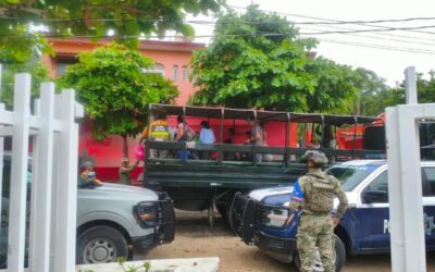 REFUGIOS TEMPORALES EN MANZANILLO BRINDAN RESGUARDO A LAS PRIMERAS FAMILIAS ANTE EL HURACÁN ‘TRUDY’