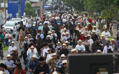 CON SALDO BLANCO CULMINA LA CABALGATA INAUGURAL DE LA FERIA DE COLIMA 2026
