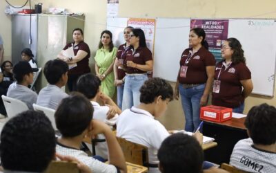 ACERCAN LA FERIA DE LOS SERVICIOS RUTA NAME A LA COMUNIDAD DE SANTA ROSA, EN TECOMÁN